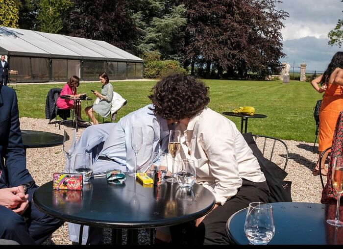 ‘Not A Wedding Photographer’ Captures The Chaos Of People’s Special Day (93 New Pics)