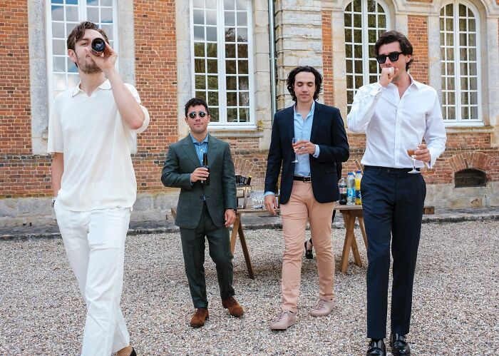 ‘Not A Wedding Photographer’ Captures The Chaos Of People’s Special Day (93 New Pics)