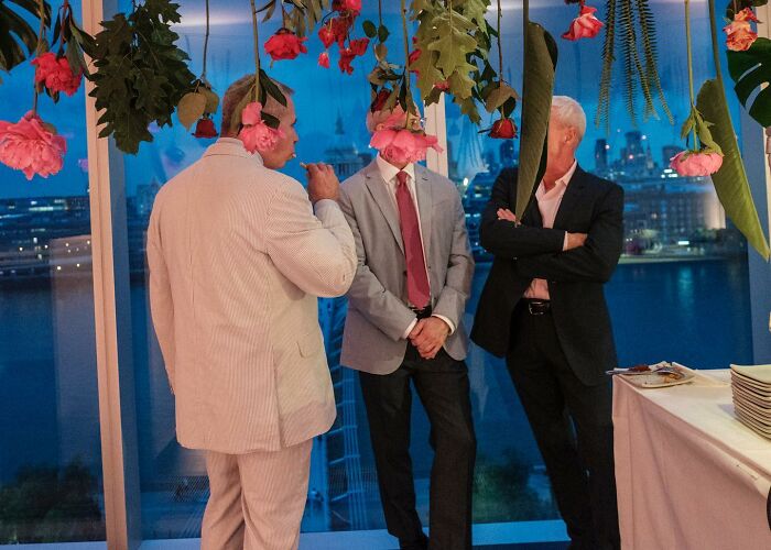 ‘Not A Wedding Photographer’ Captures The Chaos Of People’s Special Day (93 New Pics)