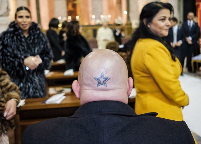 ‘Not A Wedding Photographer’ Captures The Chaos Of People’s Special Day (93 New Pics)