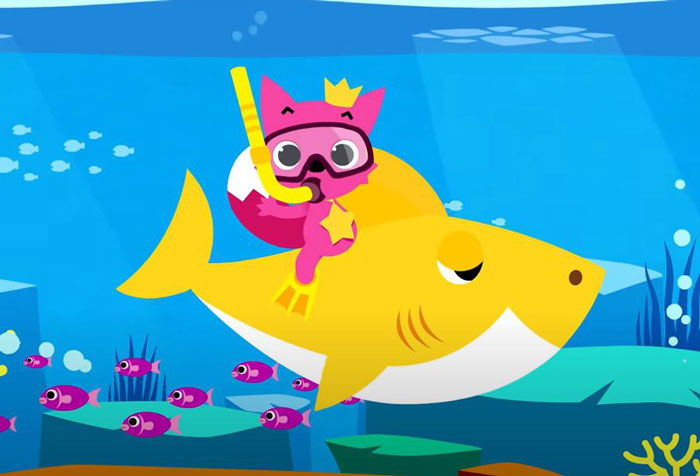 Woman Plays “Baby Shark” On Repeat For An Entire Year On Her Sister’s Spotify To Take Her Petty Revenge Woman Plays “Baby Shark” On Repeat For An Entire Year On Her Sister’s Spotify To Take Her Petty Revenge