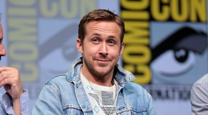 Ryan Gosling smiling 