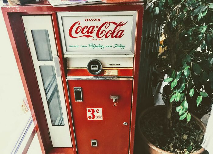 coca-cola machine