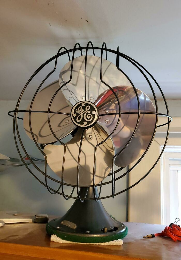 Ventilador GE de aspas silenciosas de 1936
