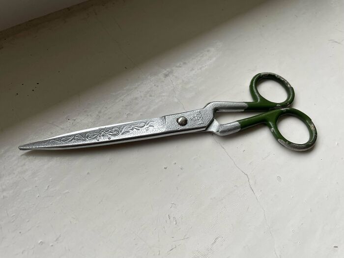 This Scissors, Over 50 Years, Belonged To My Grandmother. No Idea The Brand Tho