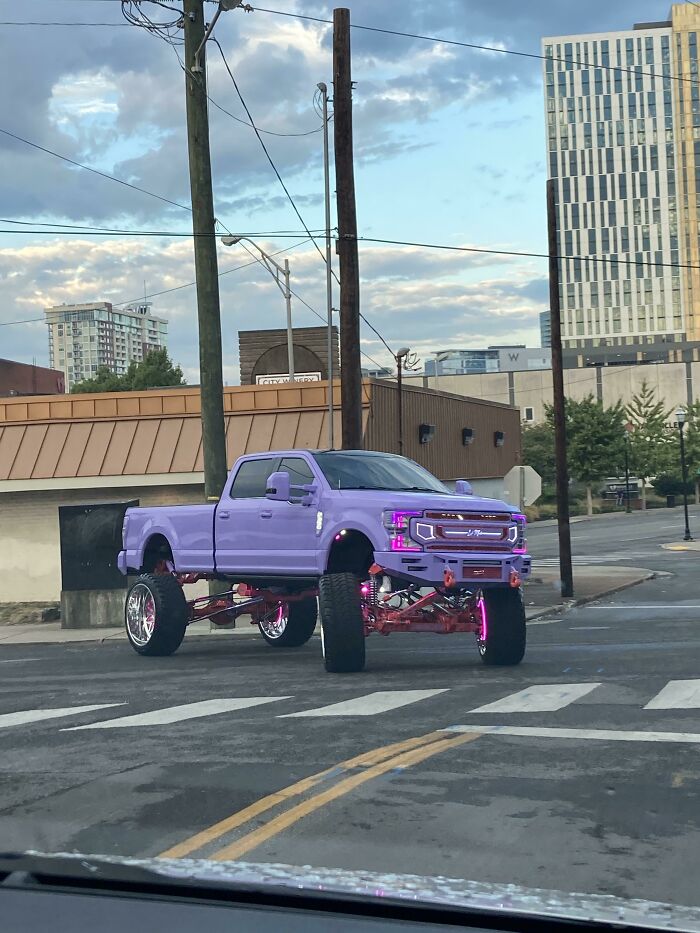 Was Told To Post This Here. Not Everyone’s Cup Of Tea In R/Shittycarmods. But It’s Getting Noticed For The Quality Work. Seen In Downtown Nashville