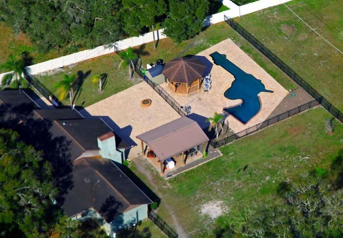A Homeowner Near Tampa Built A Gun-Shaped Pool At His House ... On Gunn Highway