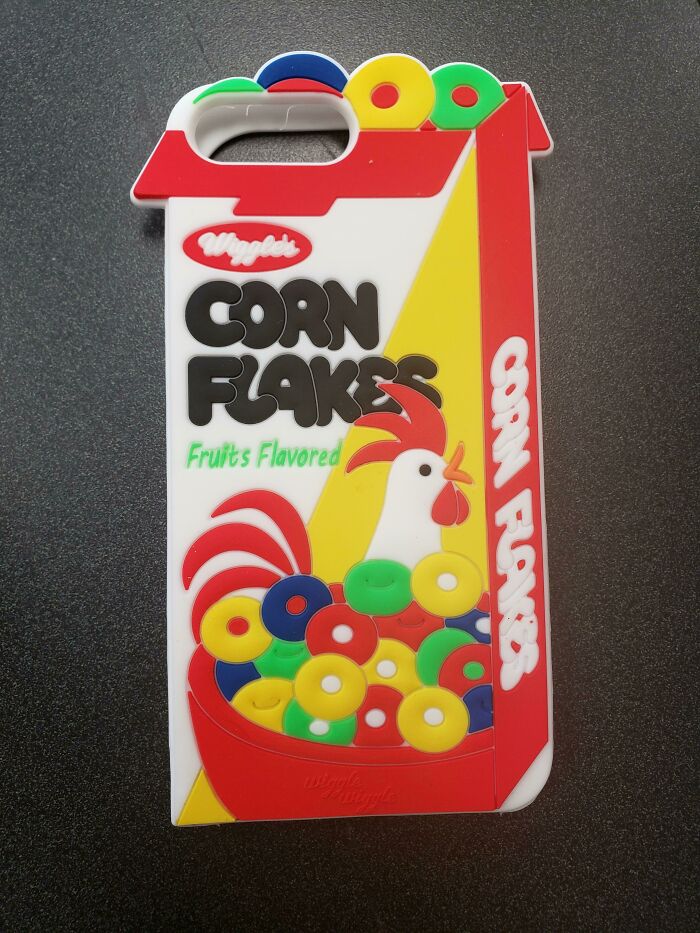 Cell Phone Case... Looks Like Fruit Loops To Me!