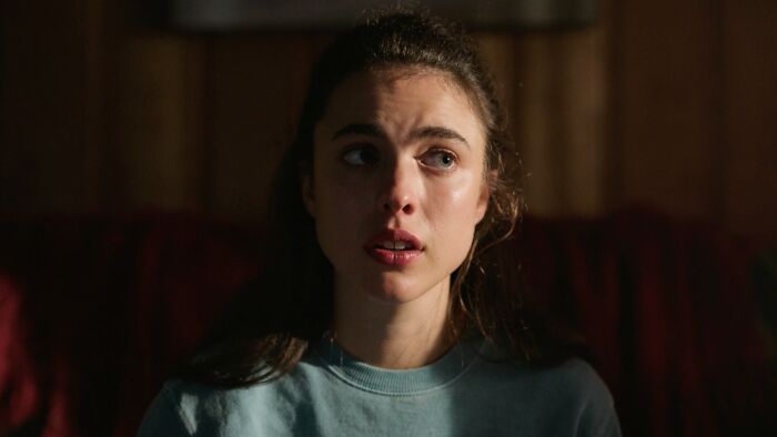 Alex character from Maid