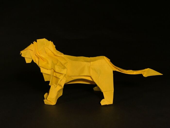a yellow paper lion