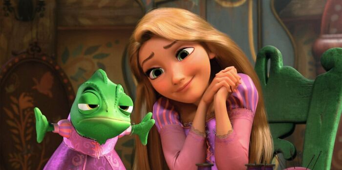 Rapunzel dressing Pascal