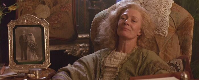 Vanessa Redgrave – 6 Nominations 