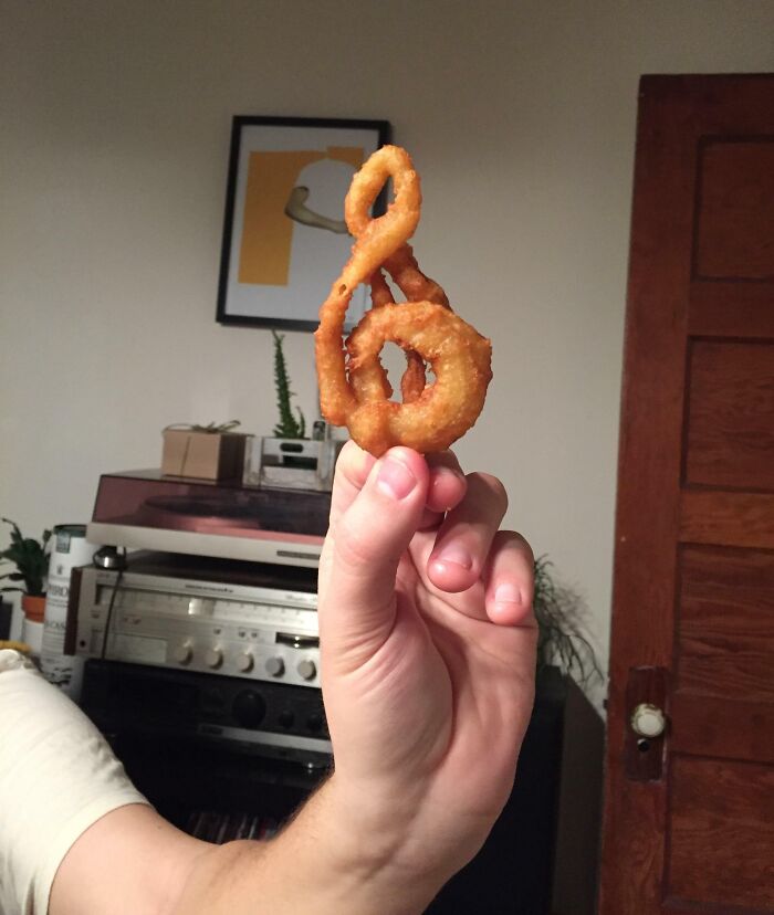 This Onion Ring Shaped Like A Perfect Treble Clef