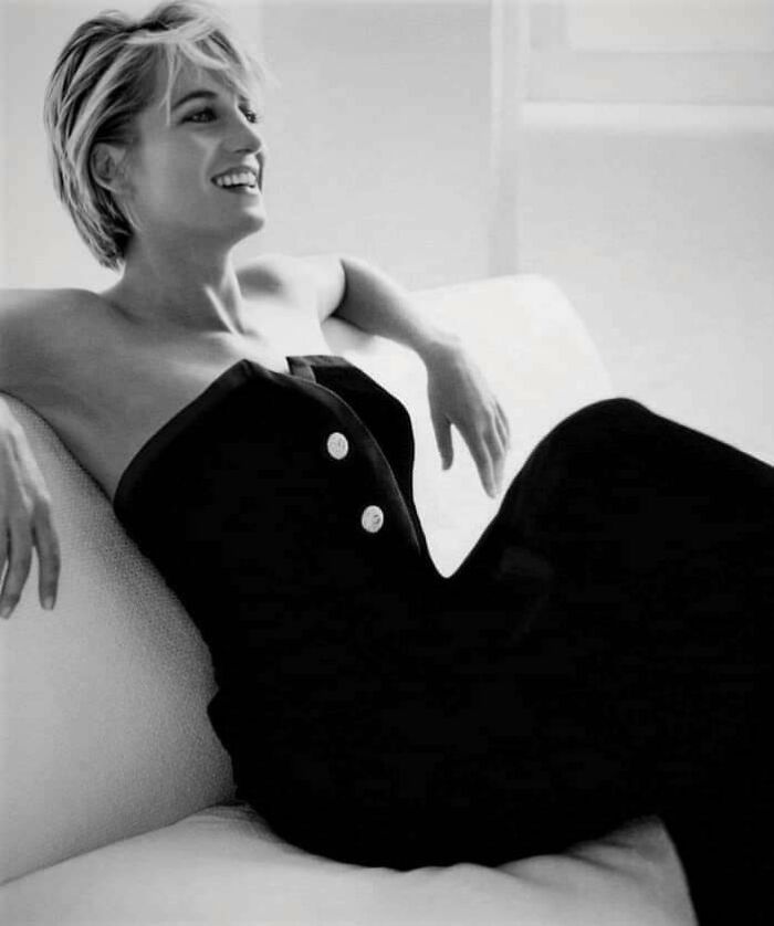 La princesa Diana, última sesión fotográfica de Mario Testino para Vanity Fair, 1997