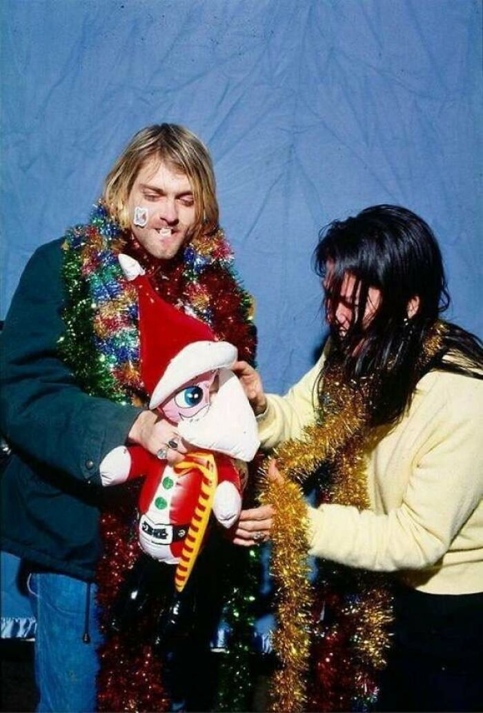 Kurt Cobain & Kim Deal Xmas ‘93 (Melody Maker Magazine Photoshoot)