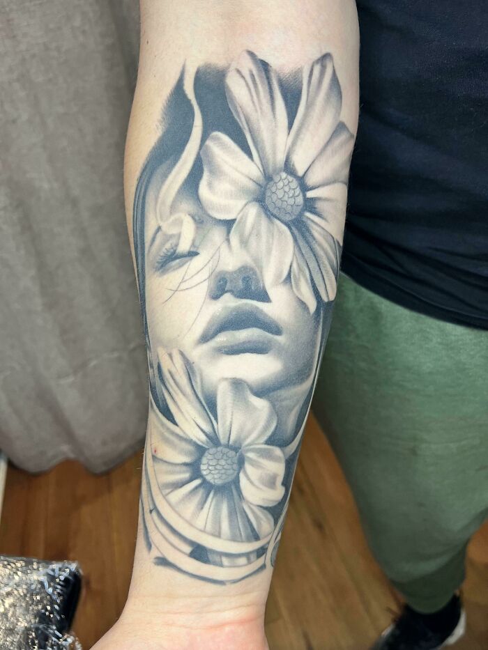 Lady And Flower Tattoo