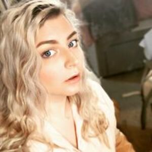 holliewoodcock avatar