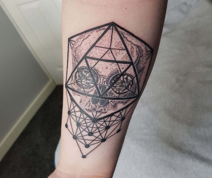 I Also Have A Geometric Dnd Tattoo - My Demi-Lich