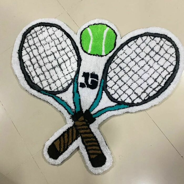Tennis rackets rug