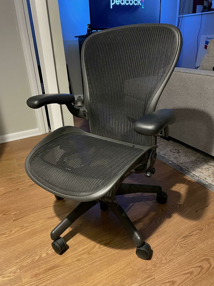 Was Going To Buy A New Office Chair At An Auction Last Week, Passed On Them And Found This Today. $1500 Herman Miller Aeron Chair