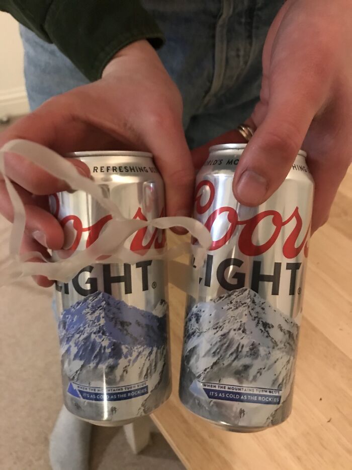 The Mountain On A Coors Light Can Turns Blue When It’s Chilled And Ready To Drink