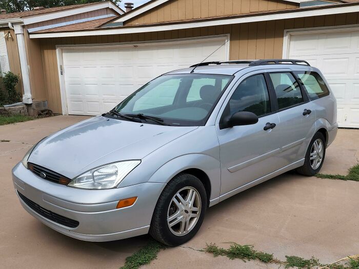Sold My 2018 With A Car Payment And Picked Up This 2001. I Call It My Recession-Mobile