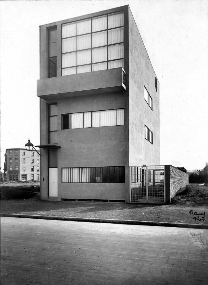 Maison Guiette (1926) In Antwerp, Belgium, By Le Corbusier