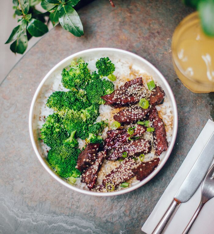 Beef And Broccoli In A White Bowl 