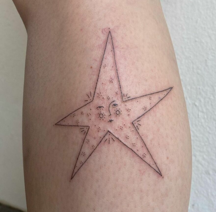 Funny star with graphic face tattoo