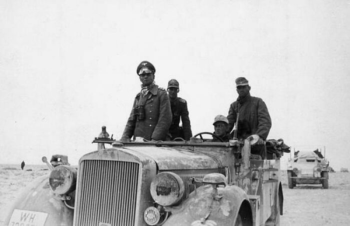 German General Erwin Rommel With The 15th Panzer Division Between Tobruk And Sidi Omar. Photo Taken In Libya During 1941