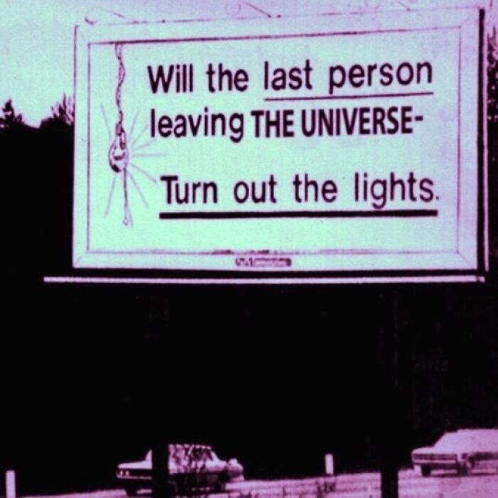 Ominous Text Messages Examples “Ominous Signs”: 50 Creepy Messages Spotted In The Wild | Bored Panda