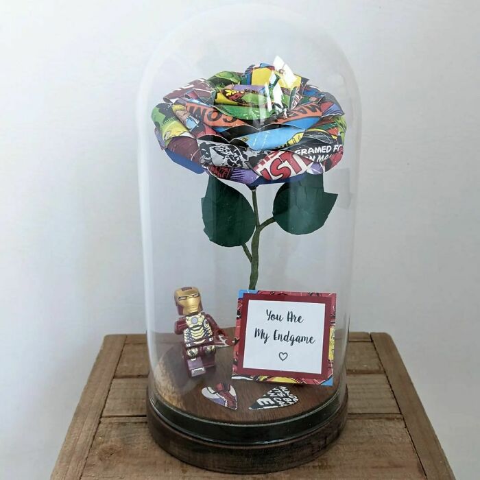 'Ironman' Rose In A Dome Gift