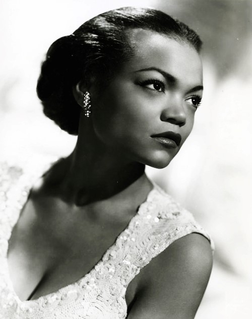 Eartha-Kitt-640e22fd452ab.jpg