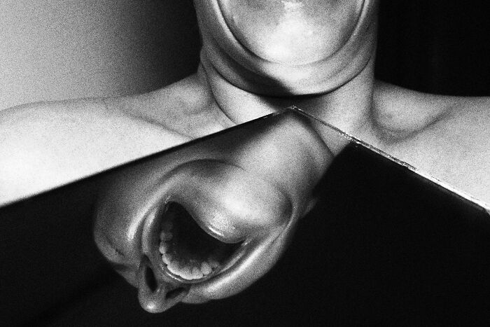 Artist Explores Image Distortions In The Face Of Her Emotions (7 Pics)