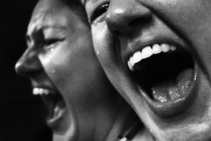 Artist Explores Image Distortions In The Face Of Her Emotions (7 Pics)