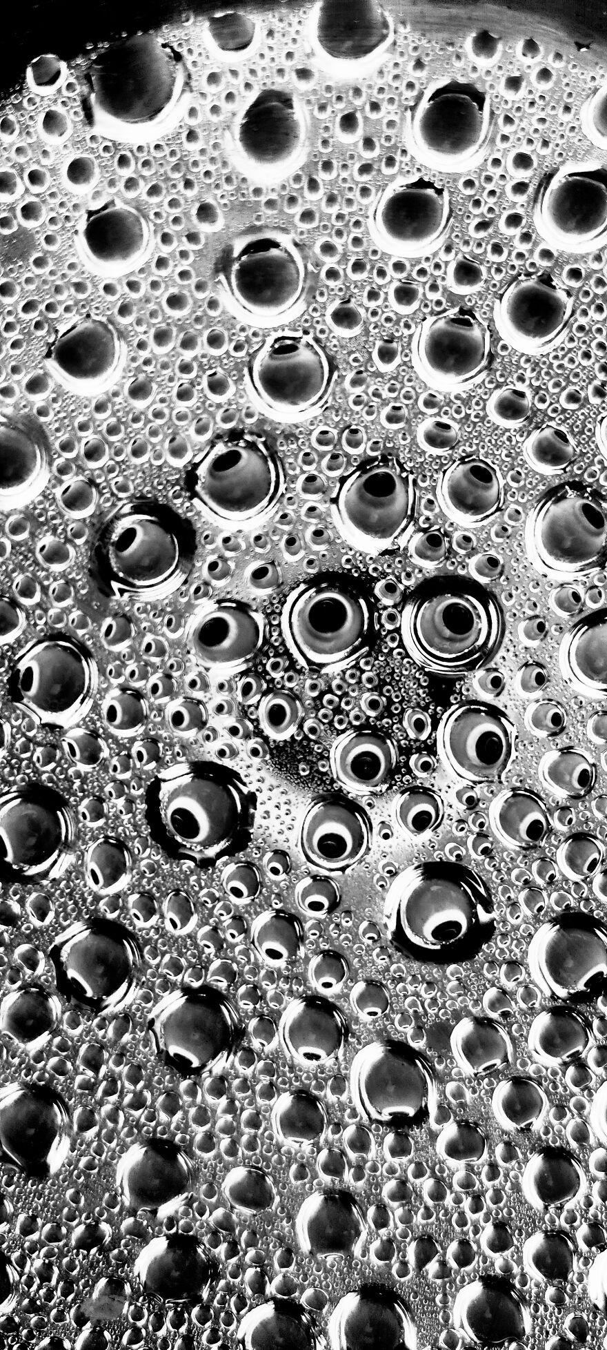 Black And White Droplets