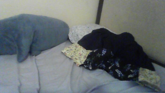 A Rly Bad Pic Of My Skirt