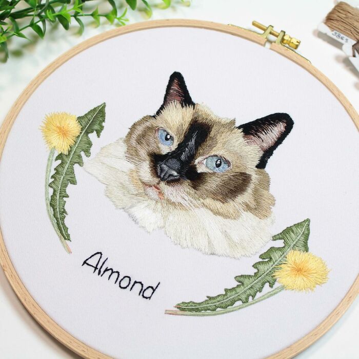 I Made Realistic Embroidered Pet Portraits