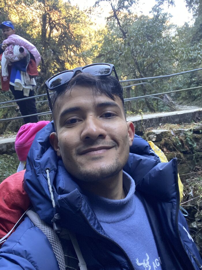 I Spent My Week Hiking The Ghorepani Poon Hill Route In Nepal With A Dog