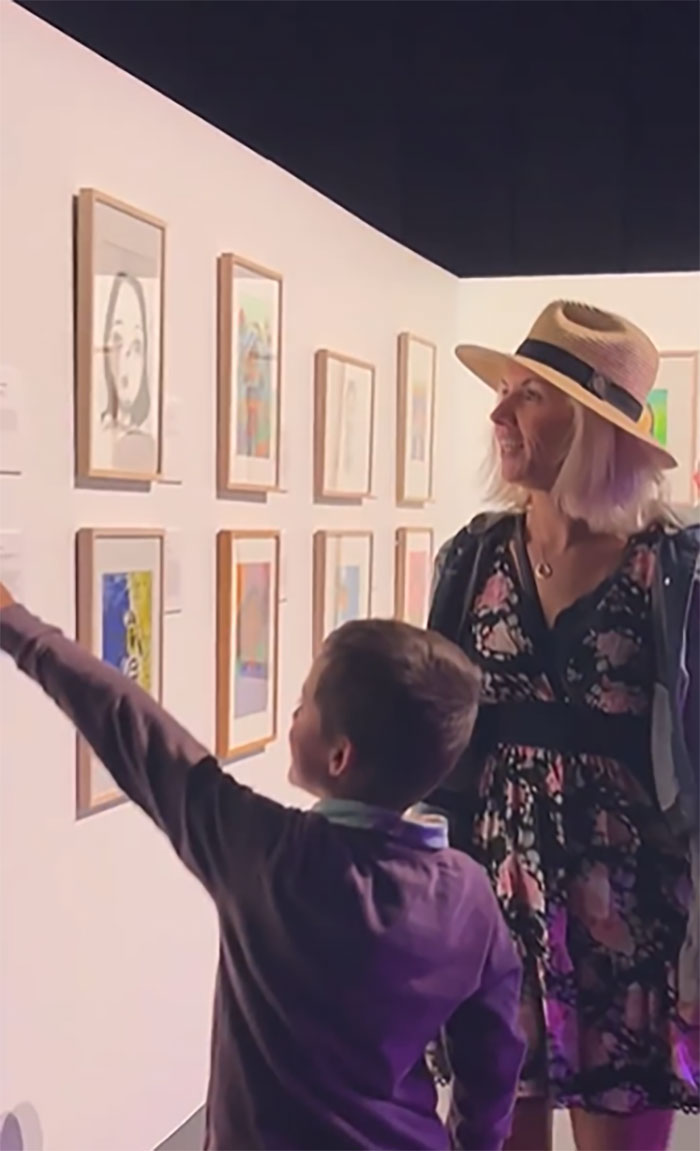 Talented 8-Year-Old's Portrait Of His Aunt Becomes Finalist In Prestigious Art Competition Talented 8-Year-Old's Portrait Of His Aunt Becomes Finalist In Prestigious Art Competition