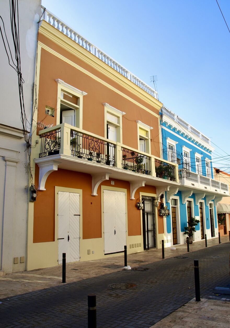 Colorful Colonial Buildings In La Zona