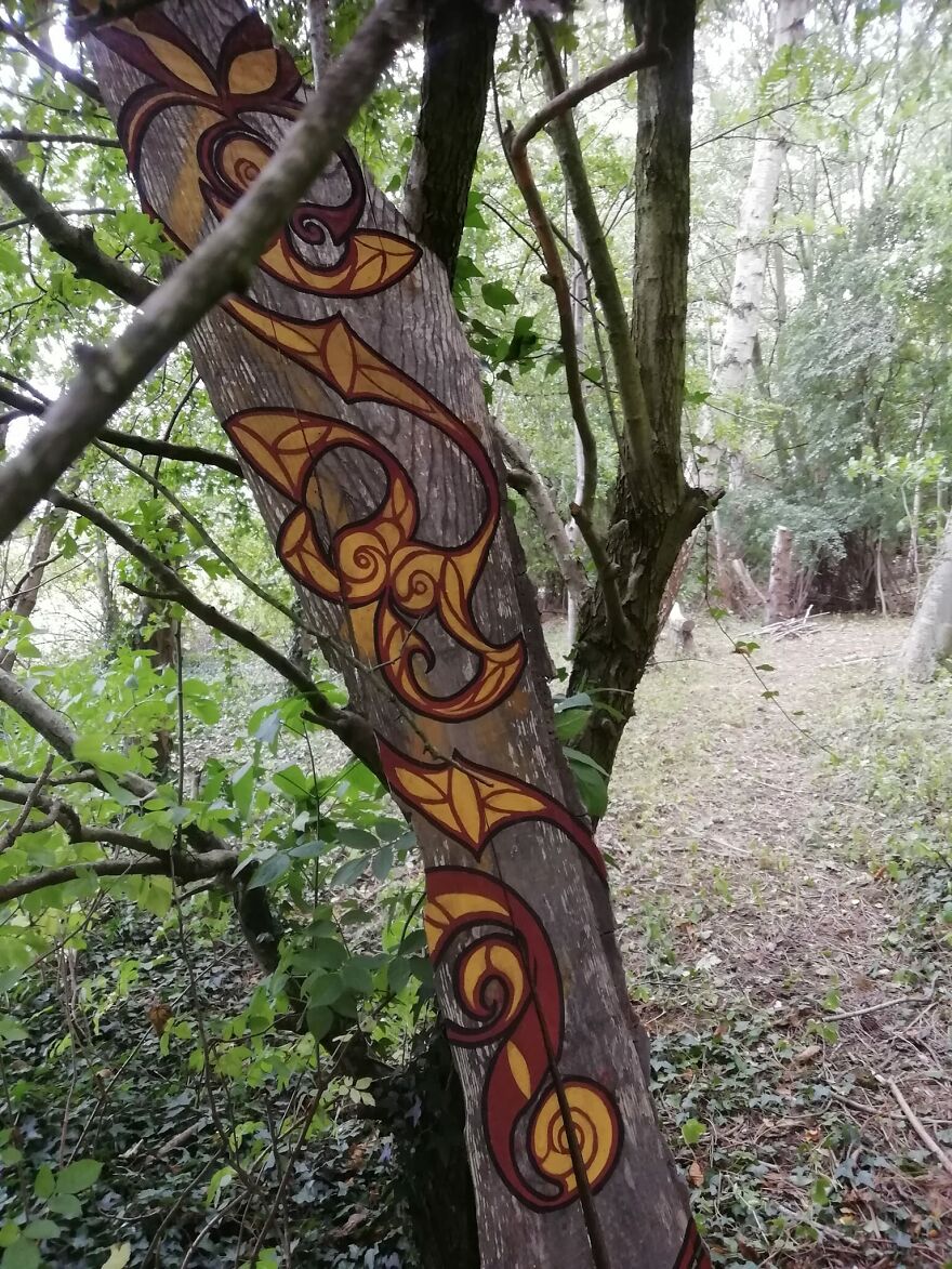 Embracing Nature And History: My Journey As An Earth Paint Artist Embracing Nature And History: My Journey As An Earth Paint Artist