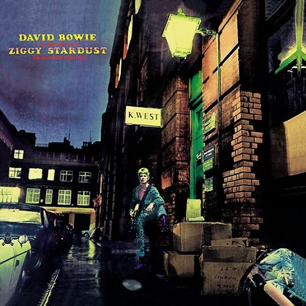 Ziggy-Stardust-6418a7e25708e.jpg