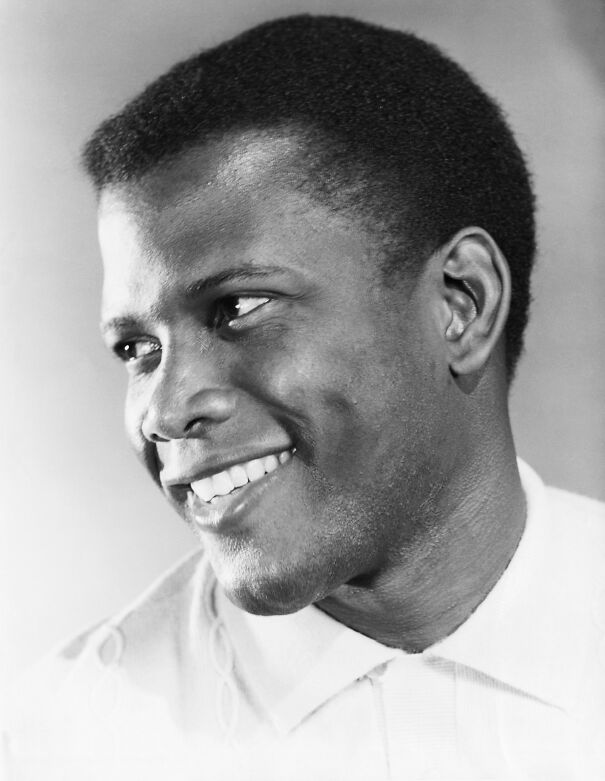 actor-sidney-poitier-news-photo-1663774543-640e237040adb.jpg