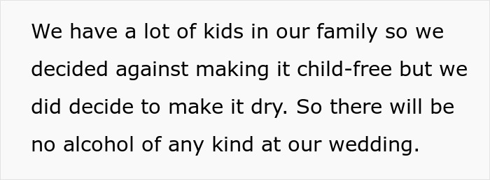 “Am I A Jerk For Having A Dry Wedding And Serving Only Water For Drinks?”: The Internet Gives This Engaged Woman A Reality Check “Am I A Jerk For Having A Dry Wedding And Serving Only Water For Drinks?”: The Internet Gives This Engaged Woman A Reality Check