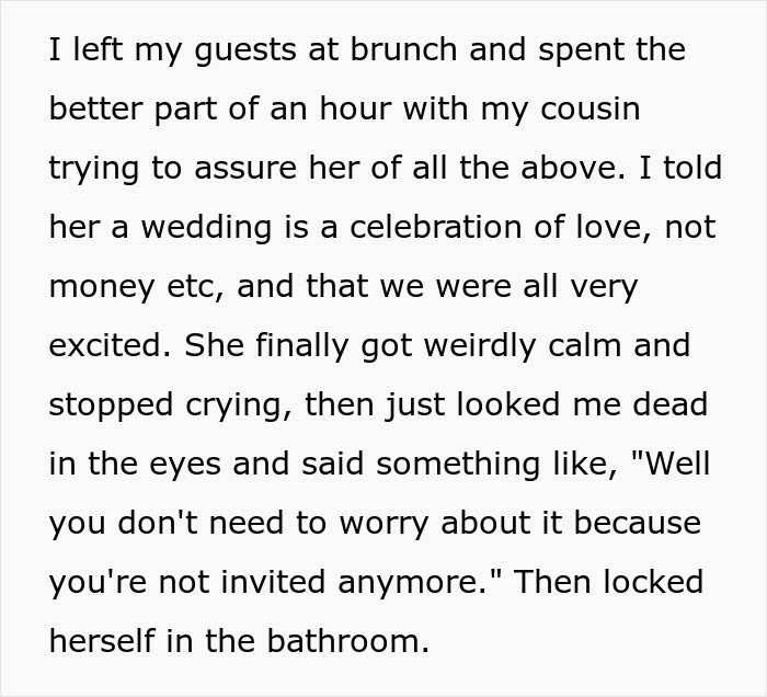 “We Covered Meals And Open Bars For 300 People”: Bride Organizes A Huge Wedding, Gets Shamed By Her Family “We Covered Meals And Open Bars For 300 People”: Bride Organizes A Huge Wedding, Gets Shamed By Her Family