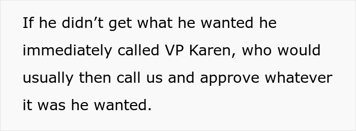 “If There’s Room”: Airline Employee Outsmarts Entitled Customer By Maliciously Complying To Upgrade His Flight “If There’s Room”: Airline Employee Outsmarts Entitled Customer By Maliciously Complying To Upgrade His Flight