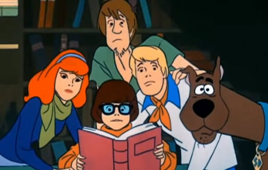 Intro scene of "Scooby-Doo, Where Are You!" animated tv show