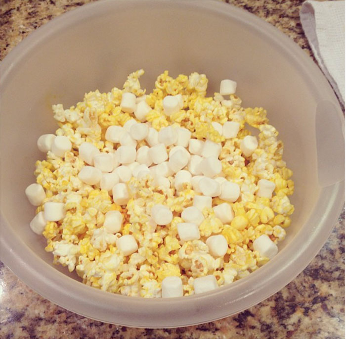 Bowl of popcorn and marshmallows