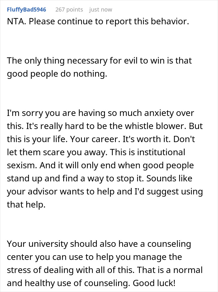 University Student Is Backed Online For Reporting Her Classmates Who Kept Hanging ‘Pretty Privilege’ On Her University Student Is Backed Online For Reporting Her Classmates Who Kept Hanging ‘Pretty Privilege’ On Her